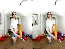 Chloe Toy - Balloon Popping In 4K Vr