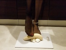 Banana Splits And Pantyhosed Feet