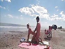 Una Bellissima Scopata In Spiaggia