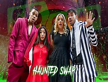 The Haunted House Of Swap By Sisswap Featuring River Lynn & Amber Summer - Teamsheet Halloween