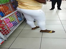 Negra Megaculona Jeans Blancos Trasparencia Calzon