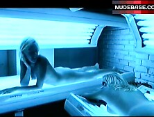 Tanja Petrovsky Nude In Solarium – Models