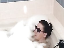 Bathtub Fun! Super Sexy Orgasm!