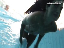 Underwater Swimming Stripping Goddess Zhanetta