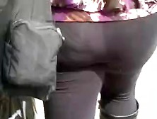 Sdruws2 - Candid Fat Butt Panty Line