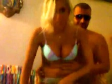 Hot Cam Couple Shows Off Online