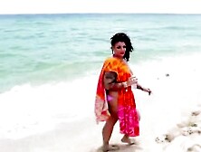 Chubby Diva Erika Xstacy On The Beach