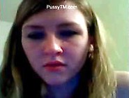 Hot Amateur Couple Teenager Play And Suck On Cam