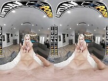 Virtual Porn - Amazingly Hot Blonde Pawg Gia Ohmy Wants A