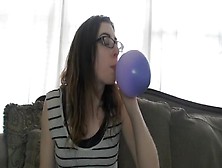 Sammy Blows Up A Balloon With Smoke Then Pops It