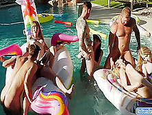 Trannies And Guys Have A Pool Party Orgy 6 Min - Casey Kisses,  Lena Moon And Janelle Fennec