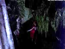 Sadie Frost,  Winona Ryder - ''bram Stoker's Dracula'' 02