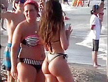 Huge Teen Ass In Grey Bikini At Beach