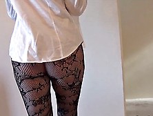 Mature L Shows Tits And Amazing Tights