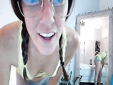 Nerdy Cougar Teases Her Horny Fans On Live Webcam Show