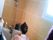 Teen Uses Shower Head To Masturbate