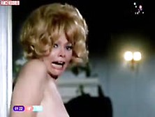 Elvira Porcel In Crimen En El Hotel Alojamiento (1974)