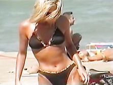 Real Amateur Milf On The Candid Video On The Beach 04O