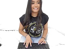 Latina Teen Webcam Ass Shake