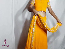 Desi Bhabhi Saree Wear