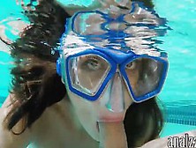 Girlfriend Underwater Blowjob And First Time Anal Outdoor
