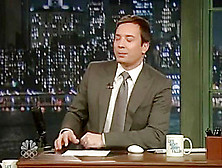 Amanda Peet - Late Night With Jimmy Fallon (2009)