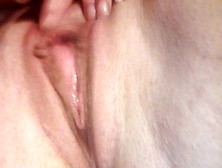Up Close Beautiful Pussy Play Wet Fingering Big Clit Lips