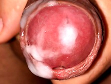 Extreme Close Up Handjob - Masive Cumshot