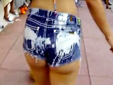 Big Ass In Low Cut Jean Shorts