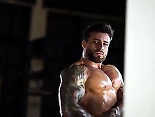 Naked Russian Bodybuilder 2 Maxim