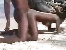 Pounding My Sexy Brown Skin Hottie On The Beach No Hassle