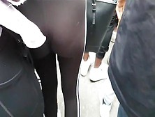 Candid Curvyy College Girl Pawgg In Leggings!!