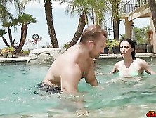 Super Hot Bisexual Threesome By The Pool With 2 Guys And 1 Girl
