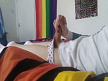 Twink Fucking His Ass With Vibrator And Cumming