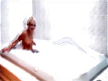 Sex In Jacuzzy Young Couple Homevideo Blowjob