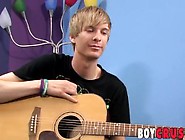 Twink Liam Summers Leaves Guitar To Masturbate And Cumshot