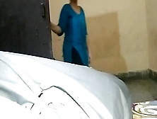 Bhabhi Room Mai Aa Gyi Hindi Voice.