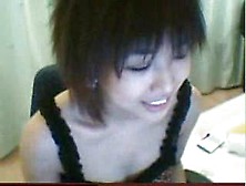 Sexy Asian Girl With Hot Tits On Webcam