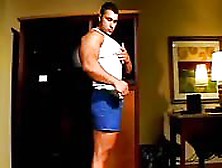 Huge Young Bodybuilder Posing And Masturbating