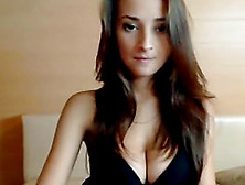 Young College Camgirl Showing Her Great Body