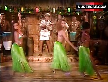 Elizabeth Berkley Dance In Bikini – Saved By The Bell: Hawaiian Style