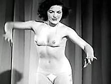 Illona In Ding Dong Night At The Moulin Rouge (1951)