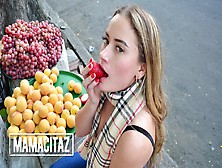 Carne Del Mercado - Salesgirl Anastasia Rey Joins Stranger To Hard Sex