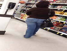 Short Pawg At Store
