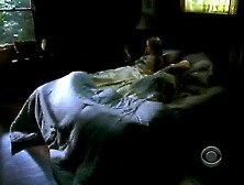 Jennifer Love Hewitt In Ghost Whisperer (2005)