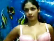 Sexy Girl Flashes Her Tits