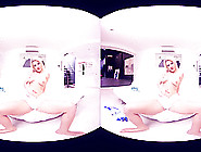 Sienna Day In Fiery Sienna - Virtualrealporn