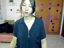 Sarahlee  Webcam Video From Stripchat [March 25 2024]