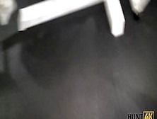 Hunt4K.  Magnificent Chick Gives Trimmed Vagina For Cash In The Gym