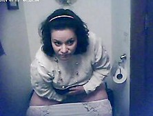Fatty Mature Woman Pees In Front Of The Spy Camera
